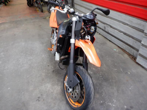 KTM 950 SUPERMOTARD