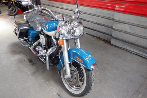 HARLEY DAVIDSON 1450 ROADKING FLHRCI