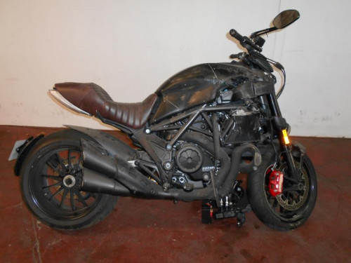 DUCATI DIAVEL 1198 DIESEL