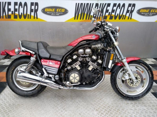 YAMAHA VMAX 1200