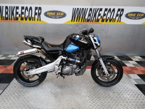 YAMAHA MT-03 660