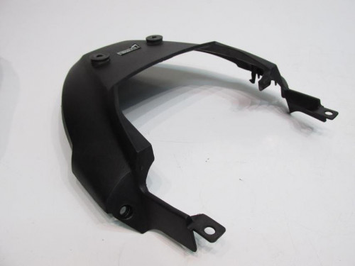 Cache jonction coque arriere HONDA XL V 125 01-06 VARADERO