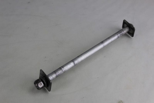 Axe de roue arriere SUZUKI 650 SV S 1998 - 2002