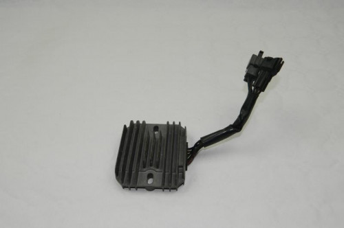 Regulateur charge batterie SUZUKI SV 650 S 03-07