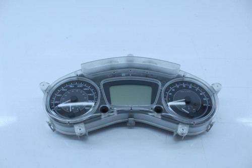 Compteur PIAGGIO 125 X10 2012 - 2015