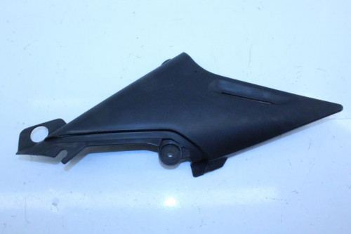 Demi flanc selle gauche YAMAHA 600 DIVERSION S 1992 - 2003