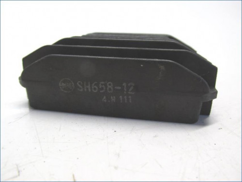 Regulateur charge batterie KAWASAKI VN 750 1986-2006 VULCAN