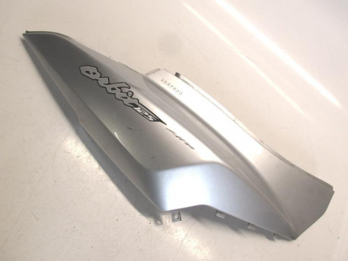 Cache carenage coque arriere droit SYM ORBIT 125 2007-2011