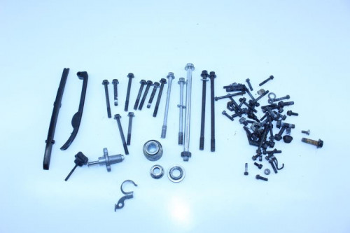 Kit visserie SUZUKI 125 BURGMAN UH 2007 - 2013