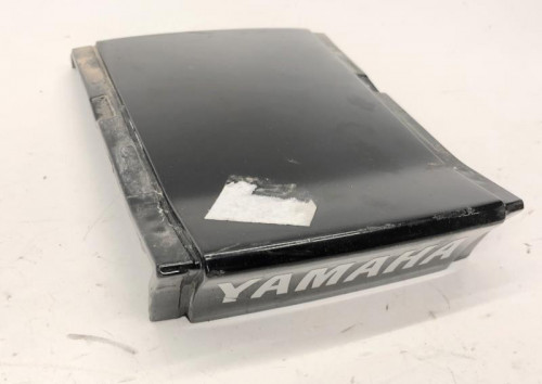 Cache jonction coque arriere YAMAHA FZS 600 2002-2003 FAZER