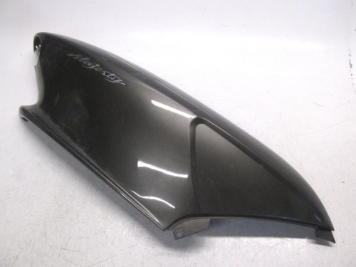 Cache carenage coque arriere droit YAMAHA YP 125 2003-2006 MAJESTY