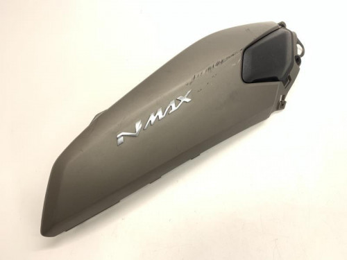 Cache carenage coque arriere droit YAMAHA GPD 125 2015-2016 N-MAX