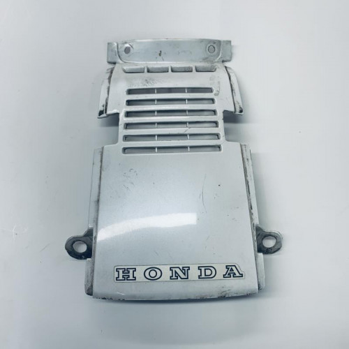 Cache jonction coque arriere HONDA CH 125 1988-1996 SPACY