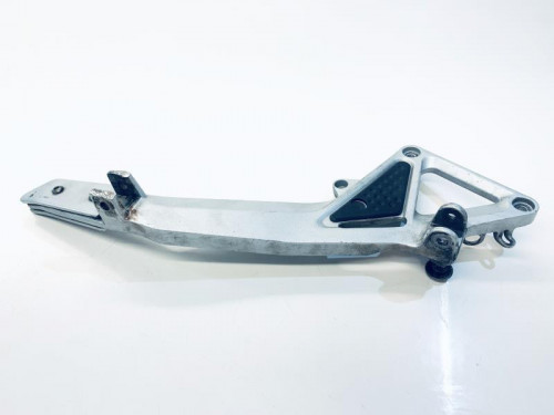 Platine avant droite HONDA CB F 600 2003-2006 HORNET