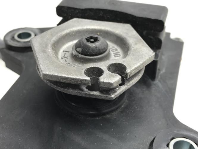 Eliminateur de moteur de valve d'échappement Skutrenet - Kawasaki Z 800  13-16