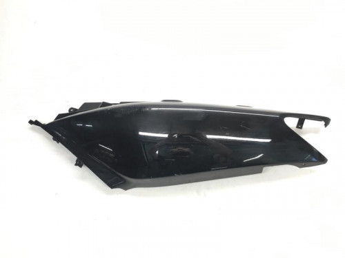 Cache carenage coque arriere gauche YAMAHA XP 500 2001-2003 T-MAX