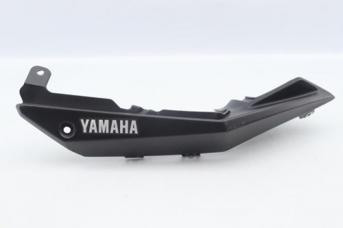 Coque arriere gauche YAMAHA 125 MT 2014 - 2019