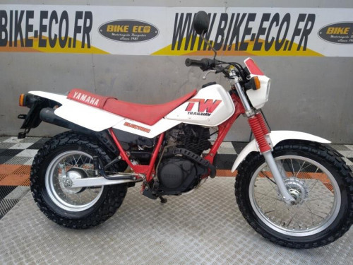 YAMAHA 200 TW