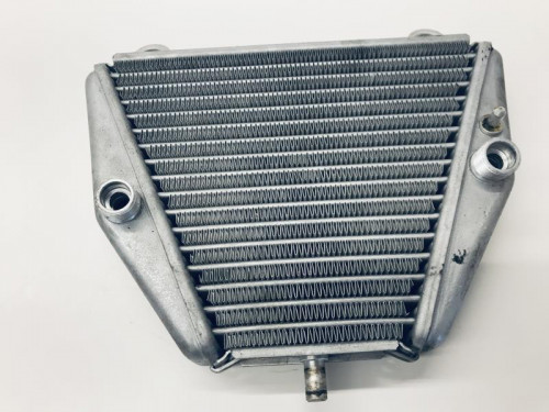 Radiateur huile DUCATI PANIGALE 1100 V4 2018-2023