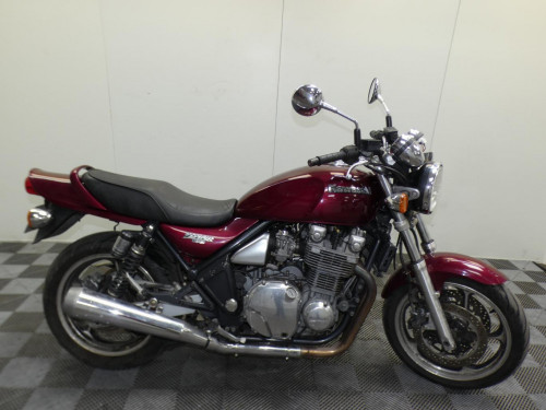 KAWASAKI 1100 ZEPHYR