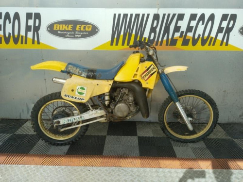 SUZUKI 250 RM