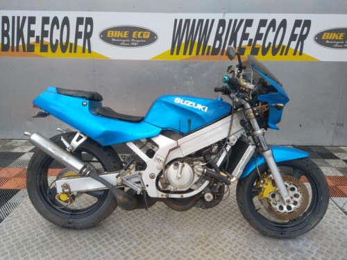 SUZUKI 250 RGV