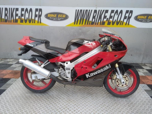 KAWASAKI 250 ZXR