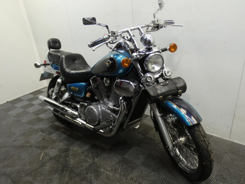 KAWASAKI 1500 VN