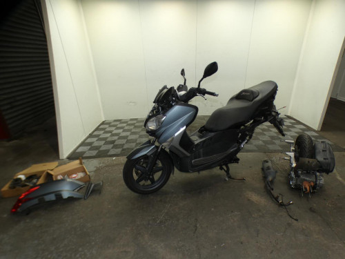 YAMAHA 125 XMAX