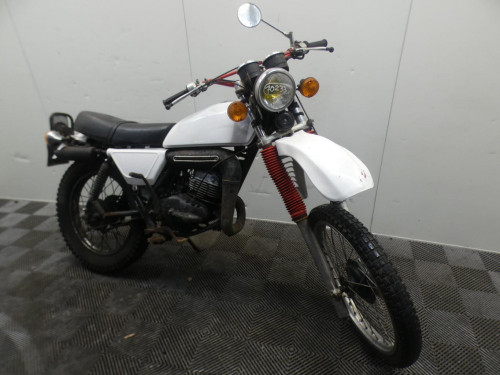 SUZUKI 125 TS