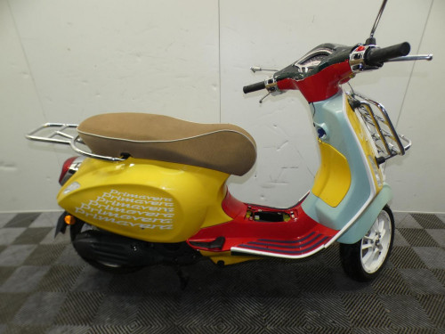 PIAGGIO 125 PRIMA SEAN WOTHERSPOON