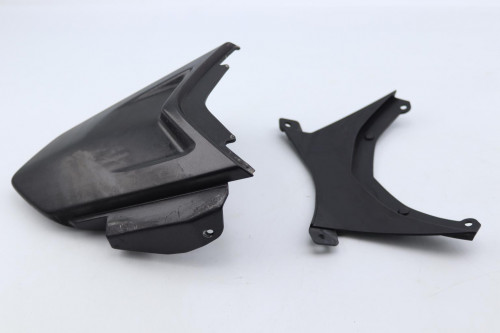 Separation de coque arriere SUZUKI 1300 GSX BKING 2007 - 2011