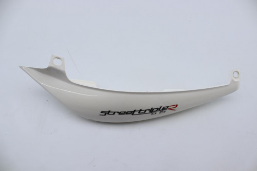 Coque arriere gauche TRIUMPH 675 STREET TRIPLE R 2007 - 2011