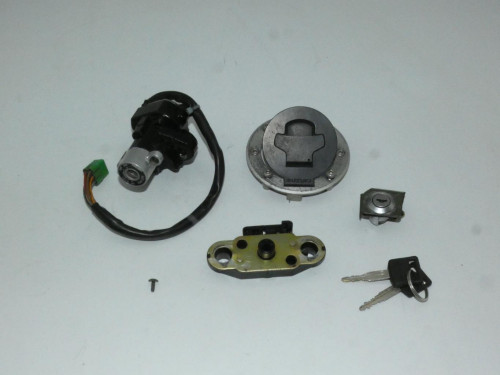 Jeu de serrure contacteur a cle SUZUKI 650 SV N 1999 - 2002