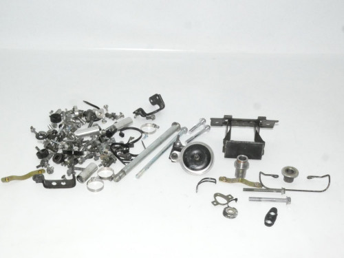 Kit visserie SUZUKI 650 SV N 1999 - 2002