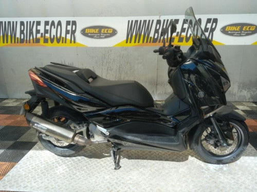 YAMAHA XMAX 125