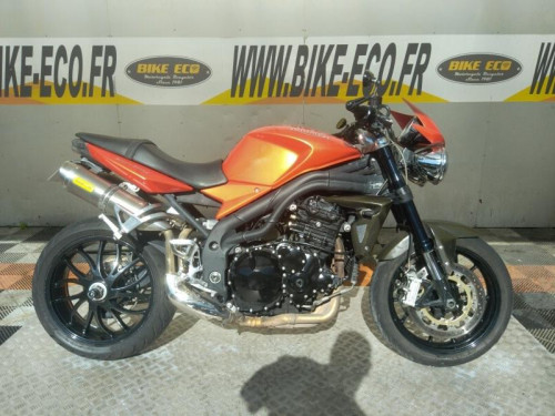 TRIUMPH 1050 SPEED TRIPLE