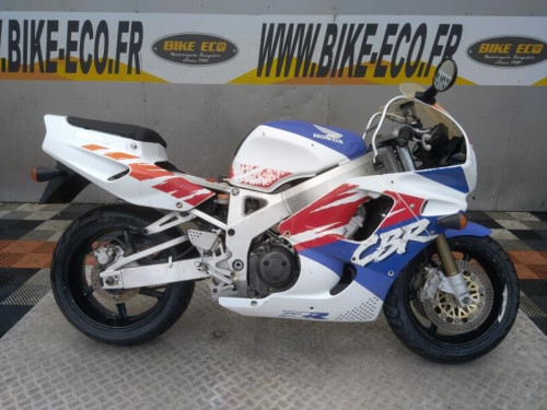 HONDA CBR 900 RR