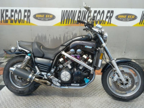 YAMAHA V-MAX 1200