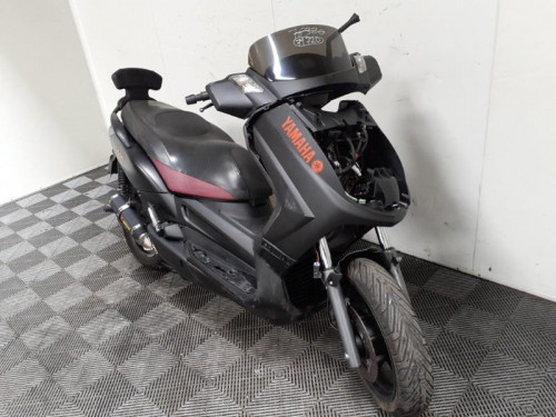 YAMAHA 125 XMAX INCONNUE