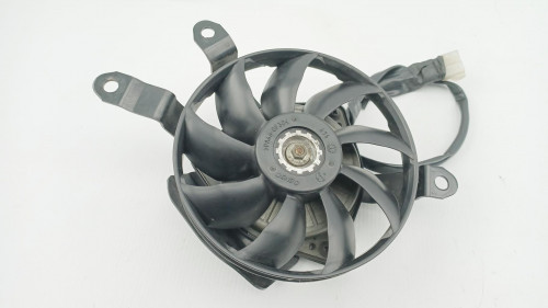 Ventilateur droit YAMAHA 1000 FZ1 2006 - 2010