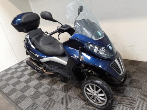 PIAGGIO 400 MP3 MP3 400 ZAPM5910