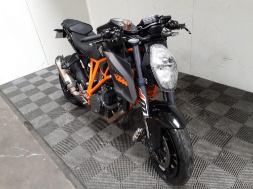 KAWASAKI 1290 SUPERDUKE R