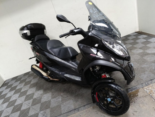 PIAGGIO 500 MP3