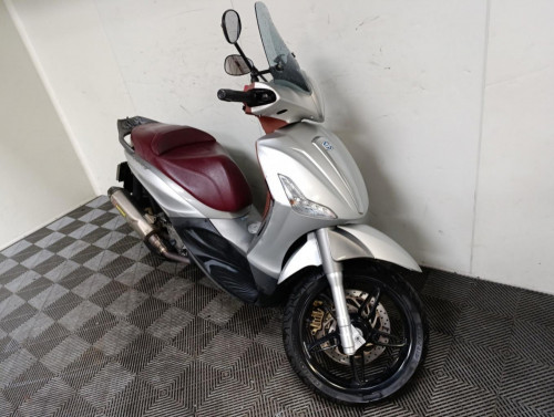 PIAGGIO 350 BEVERLY