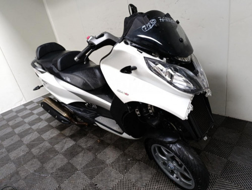 PIAGGIO 500 MP3 INCONNUE