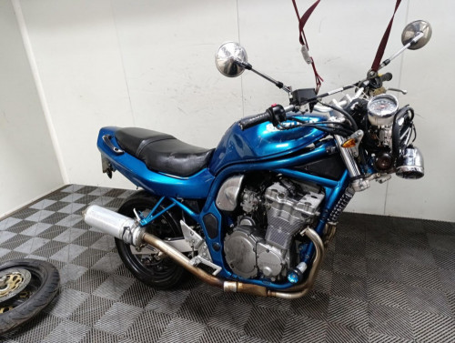 SUZUKI 600 BANDIT