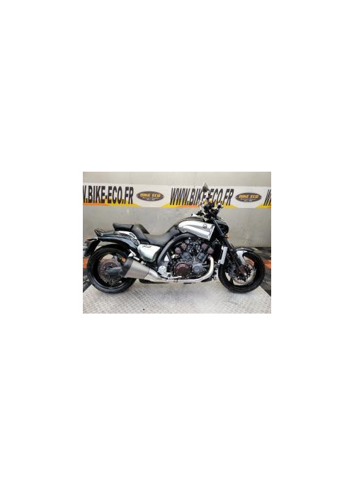 YAMAHA V-MAX 1700