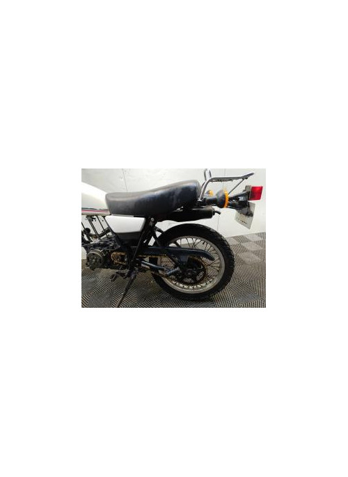 YAMAHA 240 XT