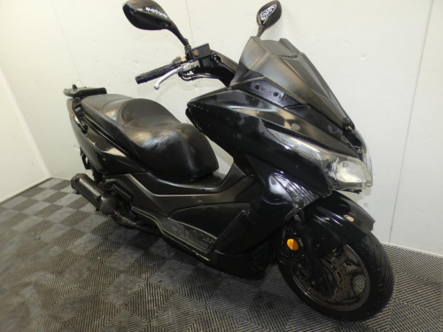 KYMCO 125 XTOWN